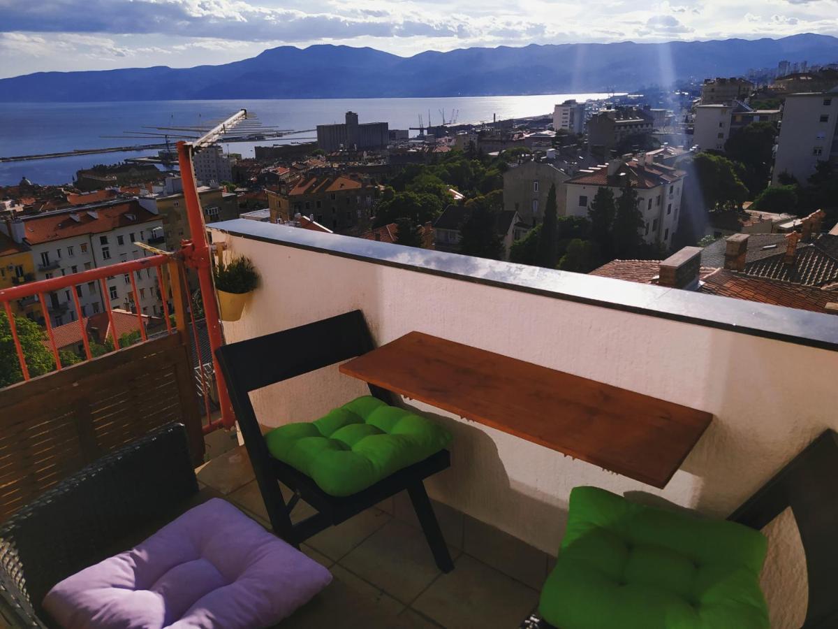 Sentona Apartment Рийека Екстериор снимка